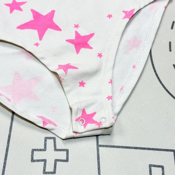 Noe & Zoe Neon Pink Stars Leotard - Picture 3 of 7